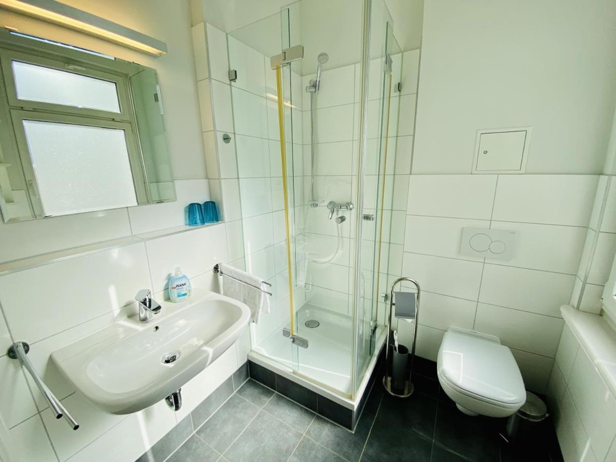 Haus Jantzen/Arkona Appartement Rostock Buitenkant foto